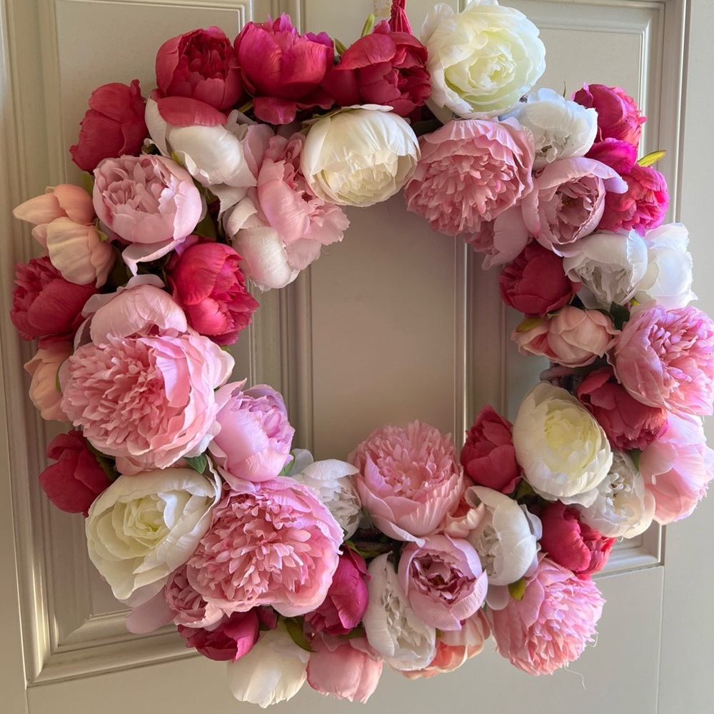 Pink and White Floral Tulips Spring 18 inch Wreath Front door Decor